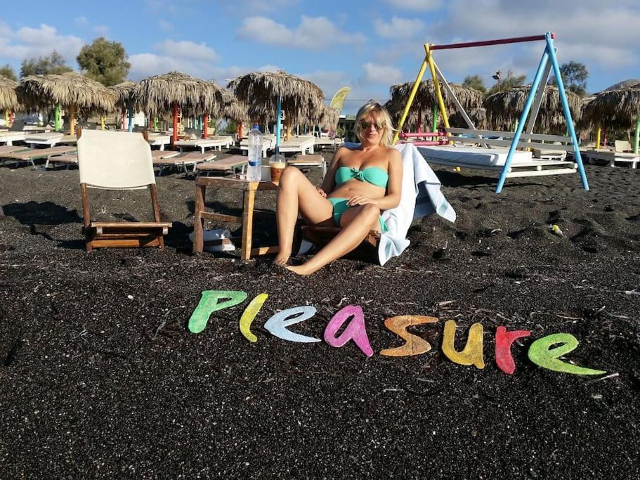 Pleasure Black Beach Перисса Экстерьер фото